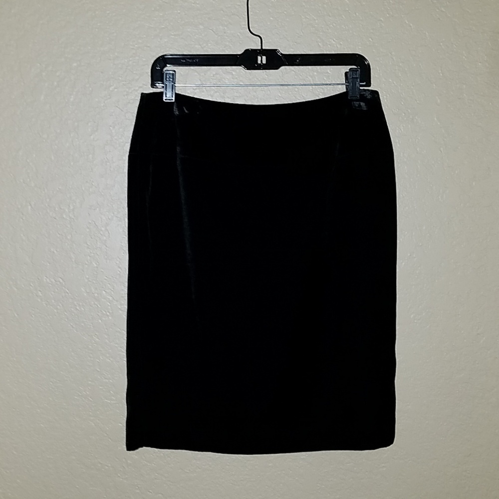 Inc International Concept black velvet skirt